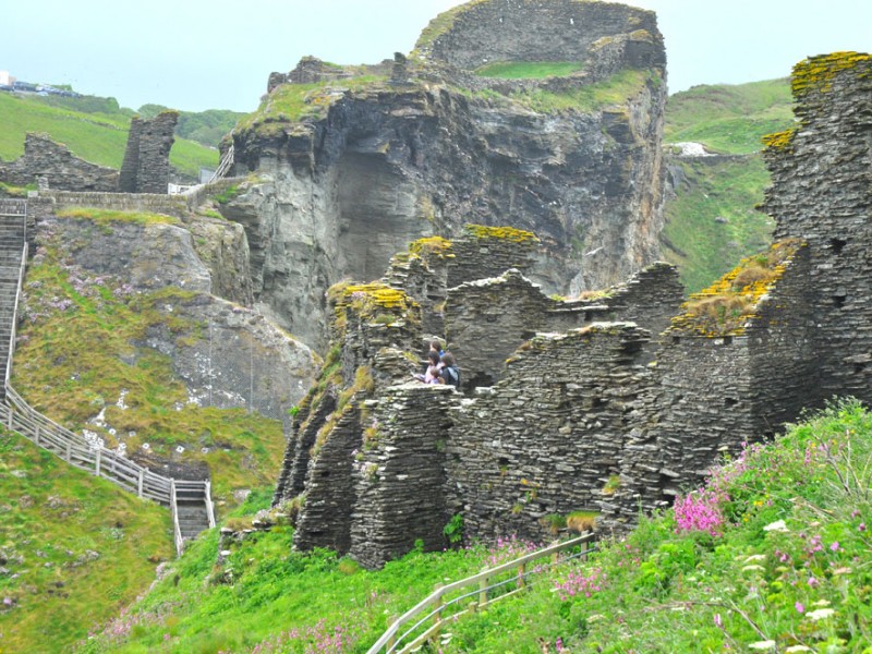 Urlaub in Cornwall - Weg zur Burgruine Tintagel Castle