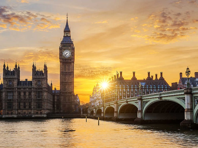 Big Ben Westminster Palace - London Instagram Spot