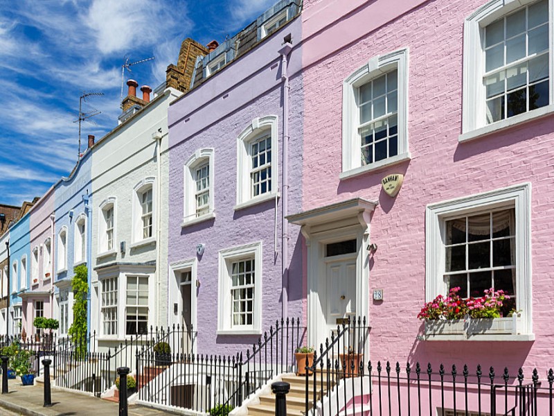 Bunte Häuserreihe London Instagram Spot