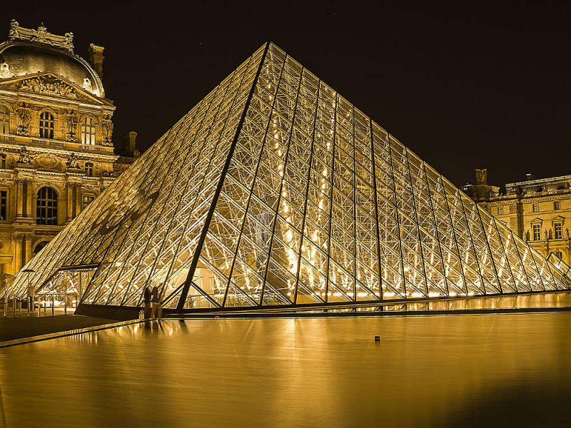 Louvre bei Parisreise besuchen
