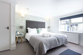 Ein Deluxe Meerblick Doppelzimmer im B&B Sam in Brighton