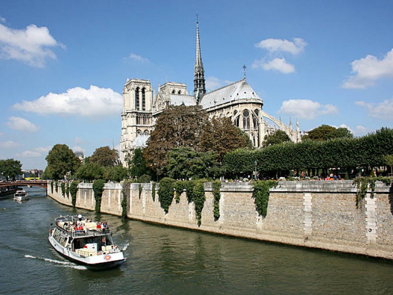 Bootsausflug auf der Seine in Paris