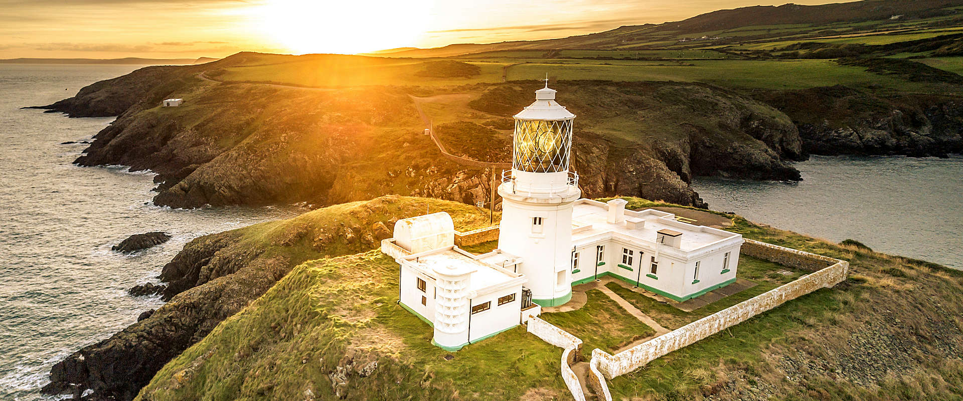 Wales Urlaub Reise - Leuchtturm Strumble Head - Pembrokeshire