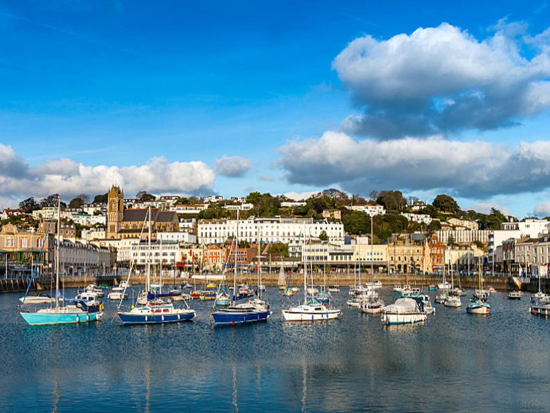 Hafen von Torquay in Devon