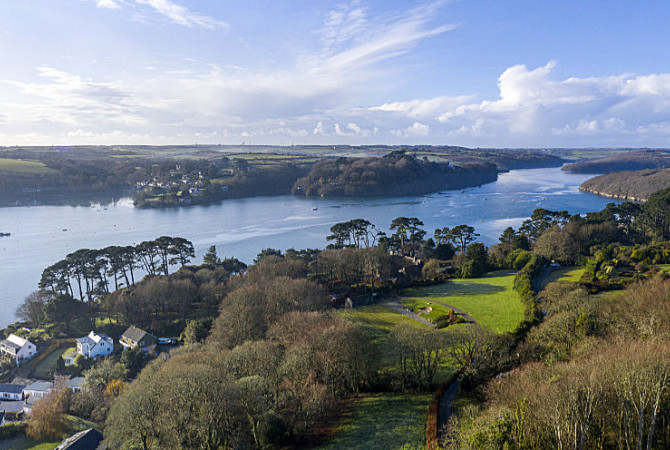 Helford River in der Nähe